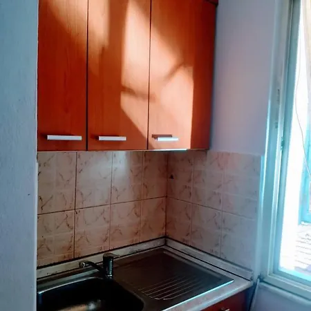 Appartement Lovely 1 1 Ap In Myslym Shyri